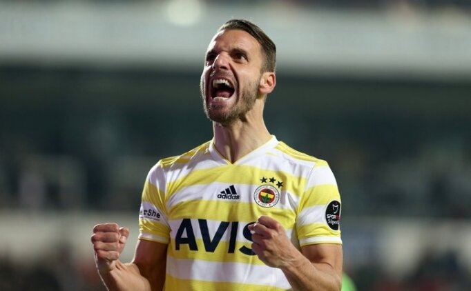 Rıdvan Dilmen: "soldado, G.saray'da Olsa 18 Gol Atardı"