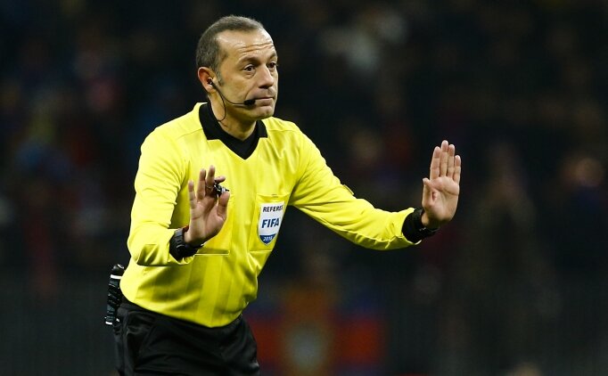 Derbi Hakemine Uefa Engeli!