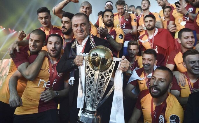 Fatih Terim Florya'da Hedefi Gösterdi!