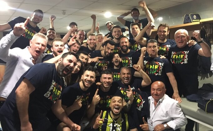 Voleybolda Fenerbahçe'den 5. Şampiyonluk