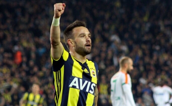 Valbuena Varsa Sıkıntı Yok!