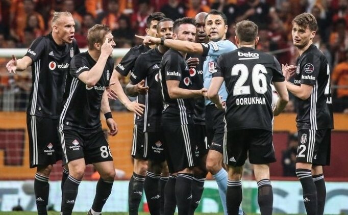 Gökhan Gönül'den Maç Sonu Hakem Için Olay Sözler!