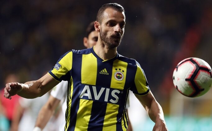 Fenerbahçe'den 3 Yıldızına Indirimli Kontrat Teklifi!