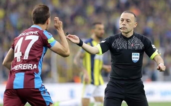 Galatasaray - Beşiktaş Maçı Için Cüneyt Çakır Gerçeği