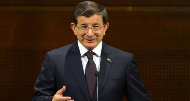 Eski Başbakan Ahmet Davutoğlu'ndan Ysk'nin İstanbul Kararıyla İlgili İlk Açıklama
