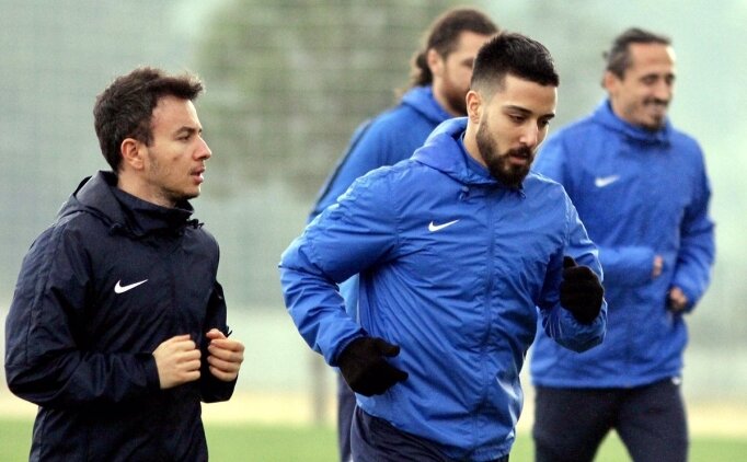 Tarık Çamdal Için Büyük Pişmanlık Yaşanıyor!