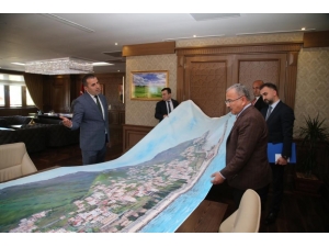 Hilmi Güler: “Tarihi Doku Korunacak”