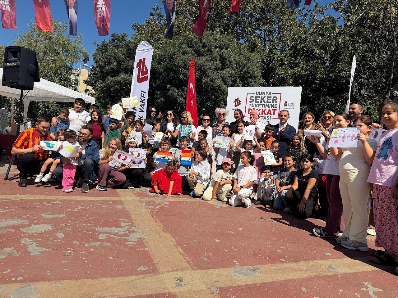 cocuklara-uc-altin-tavsiye-saglikli-beslen-su-ic-hareket-et