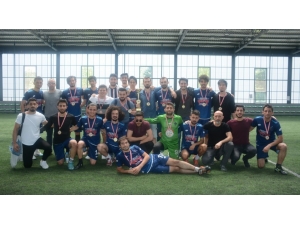 Halı Saha Turnuvasında Şampiyon Eğitim