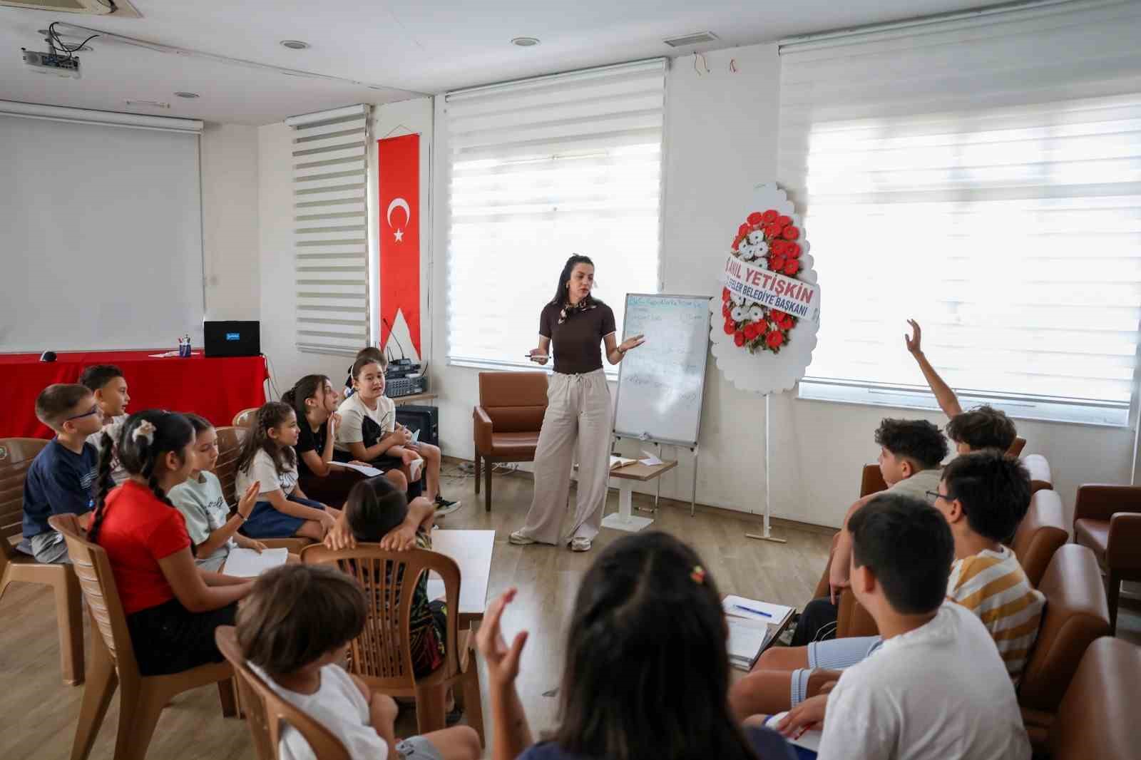 efeler-de-cocuklar-felsefeyle-dusunmeyi-ogreniyor