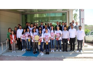 Süper Lig’e Çıkan Elazığ’da, Nihan Demirkol 493 Sayı Kaydetti