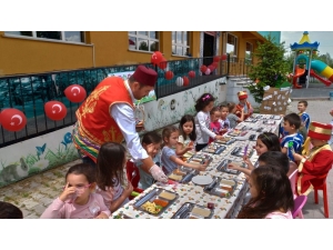 Minikler Tekne Orucu Tuttu