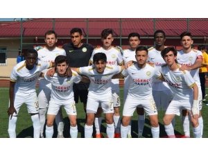 Talasgücü Belediyespor Galibiyetle Başladı