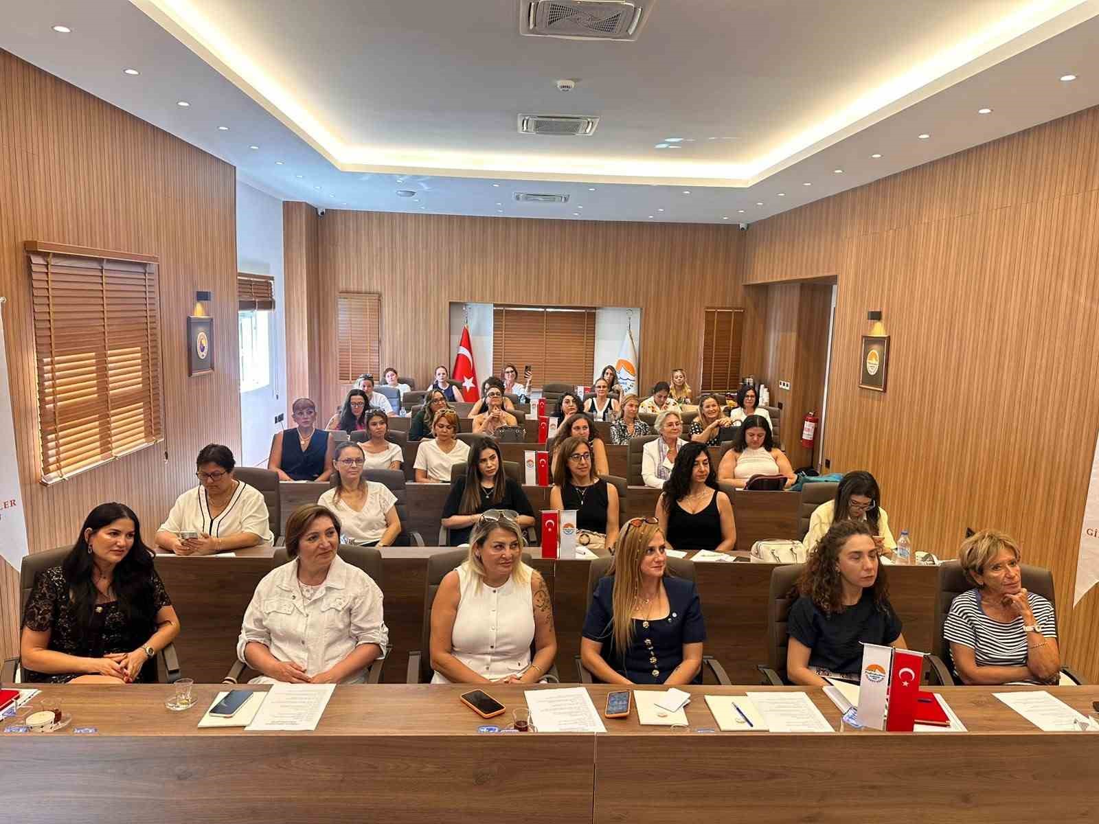 marmaris-te-kadin-emegi-turizm-ve-tarimla-bulustu