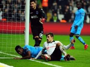 Gökhan Gönül Ve Dorukhan Toköz Trabzonspor Maçında Yok