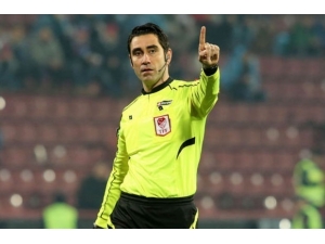 Trabzonspor-beşiktaş Maçında Koray Gençerler ’Var’