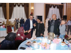 Şehit Yakınları Ve Gazilere İftar