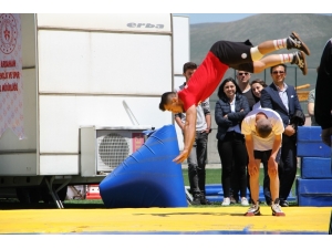 Ardahan’da 19 Mayıs Coşkusu