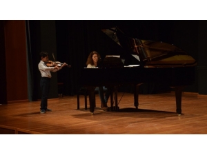 Öğrencilerden ’Yıl Sonu Konseri’