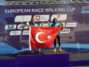 Bakan Kasapoğlu’ndan Tarihi Zafere Kutlama