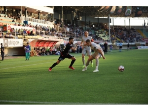 Spor Toto Süper Lig: Aytemiz Alanyaspor: 1 - Çaykur Rizespor: 0 (İlk Yarı)