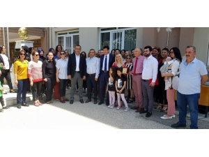 Annelerden Otizmli Çocuklara Özel Sınıf