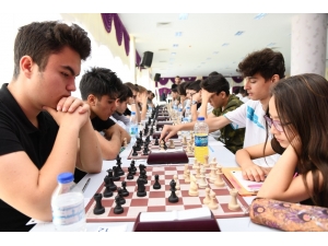 Çiğli’de Satranç Heyecanı