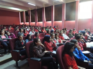 Kars’ta Öğrencilere Güvenli İnternet Kullanımı Anlatıldı