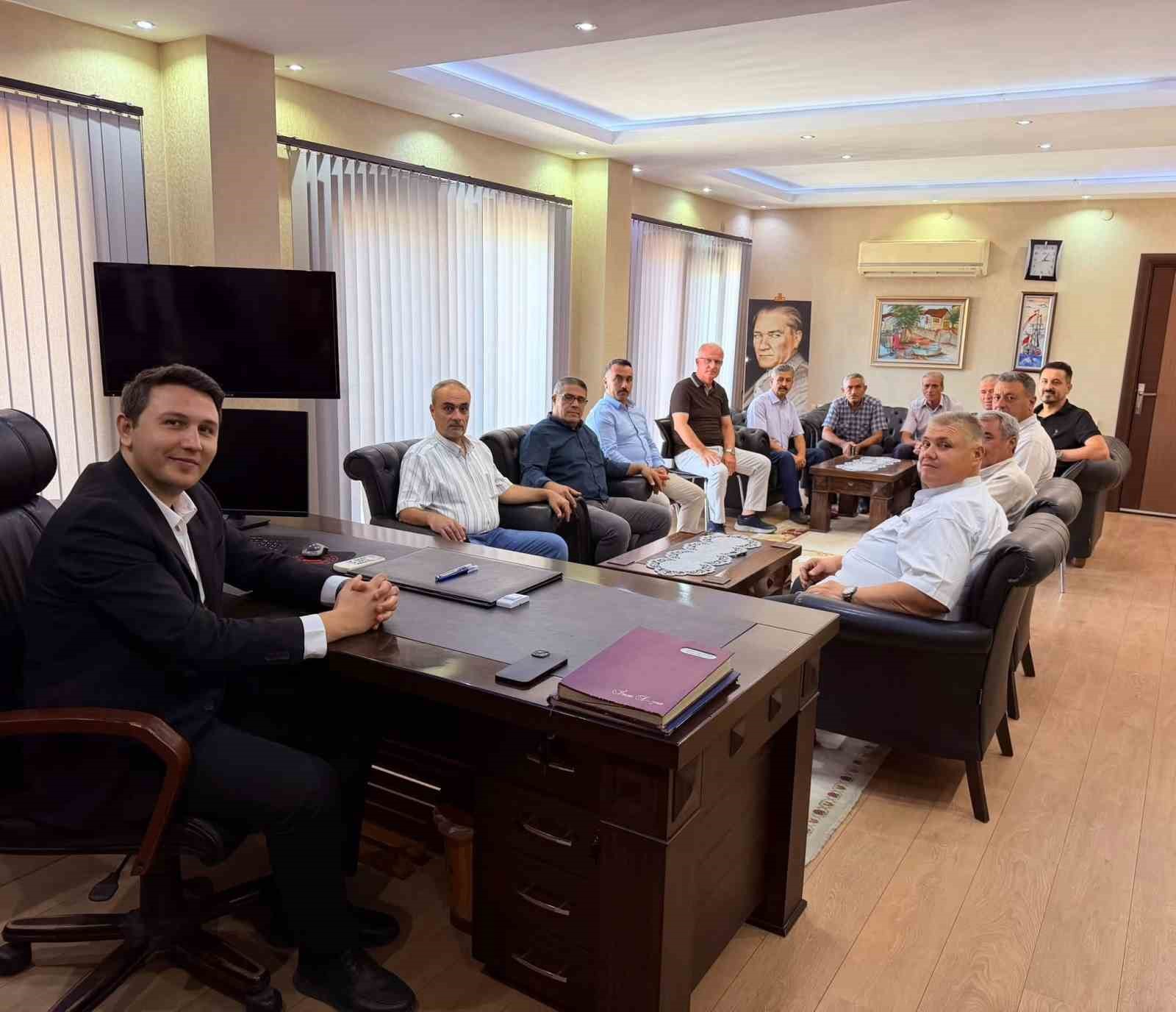 buharkentli-muhtarlar-kaymakam-haydaroglu-ile-gorustu