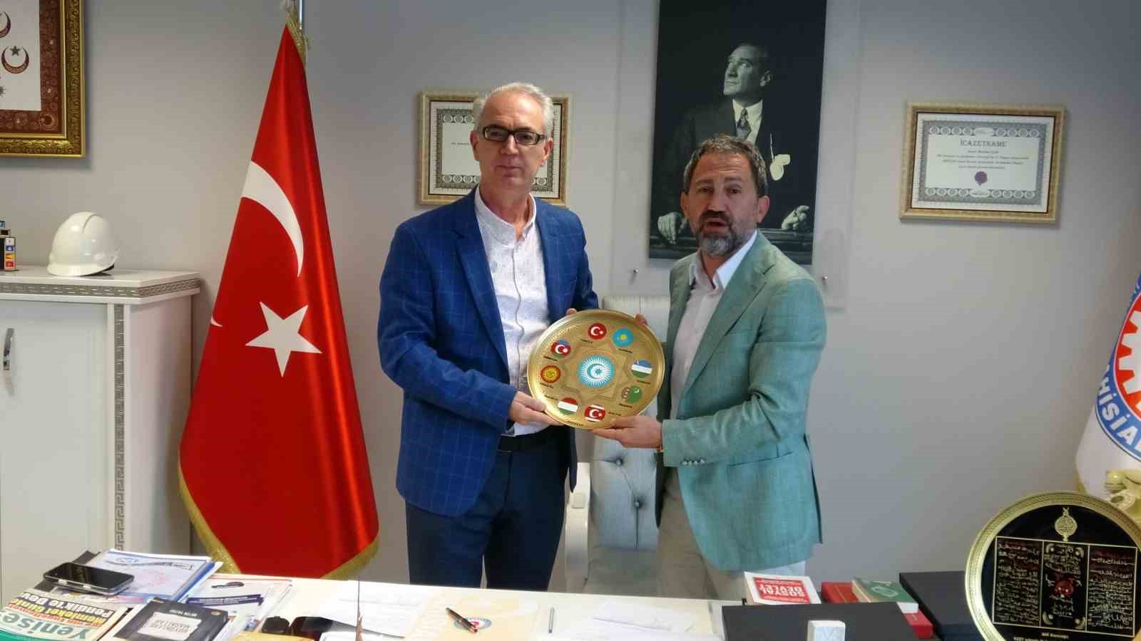 osmanli-dan-gunumuze-ulasan-ahi-sancagi-turkiye-ile-kosova-yi-bulusturdu