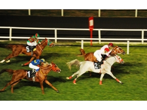 Adü Veteriner Fakültesi Koşusunu ‘Borantay’ Kazandı