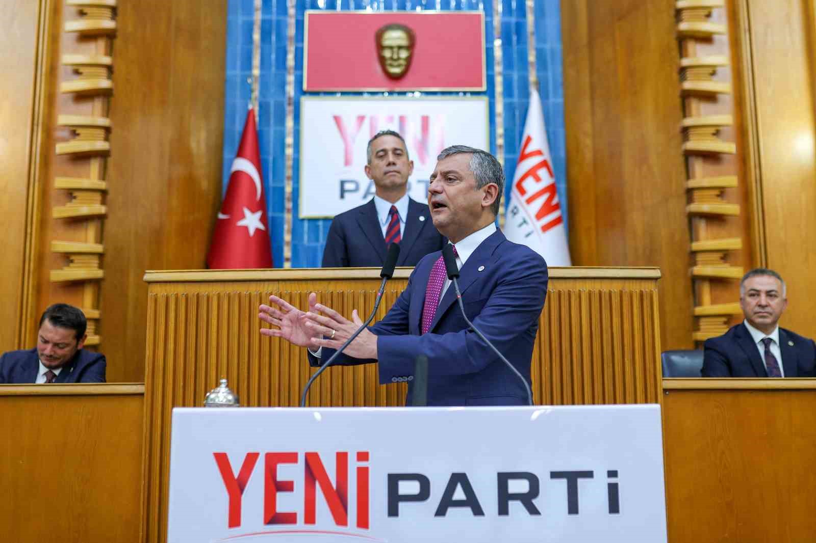 yeni-parti-tbmm-de-ilk-grup-toplantisini-gerceklestirdi