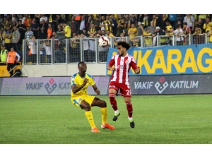 Spor Toto Süper Lig: Mke Ankaragücü: 3 - Sivasspor: 1 (Maç Sonucu)