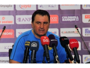 Mustafa Kaplan: “Kimin Düştüğü Kimin Kaldığı Beni Kesinlikle İlgilendirmiyor”