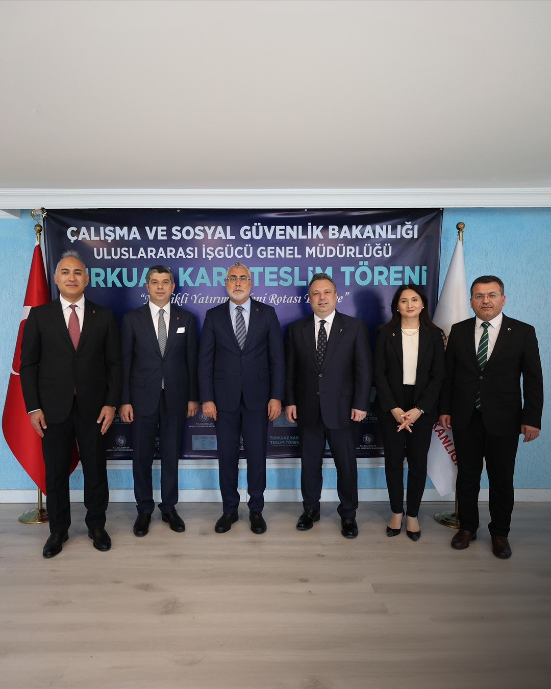 socar-turkiye-yoneticilerine-turkuaz-kart-takdim-edildi