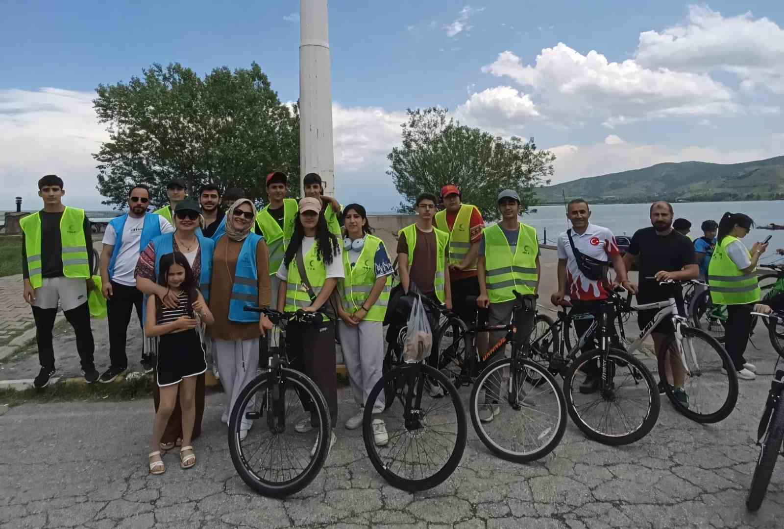 tatvan-da-pedallar-saglikli-yarinlar-icin-cevrildi