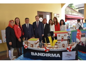 Anaokulu Çocuklarından 100 Bandırma Vapuru Maketi