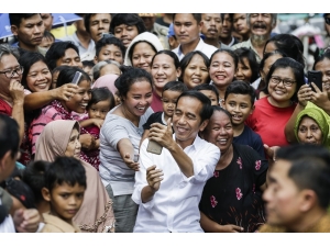 Endonezya’da Widodo Yeniden Başkan