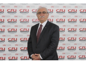 Prof. Dr. Bingür Sönmez Uyardı: "İftarda Arka Arkaya İçilen Sigara Ölüme Neden Olabilir"