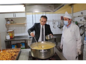 Tosya Kaymakamlığı Tarafından Yardım Kampanyası Düzenledi