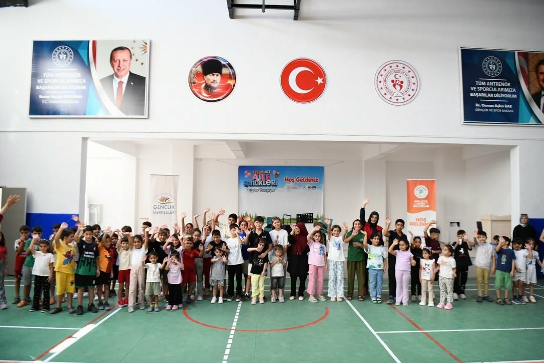 yesilyurt-aile-senlikleri-melekbaba-da-cosku-ve-neseyle-gerceklestirildi