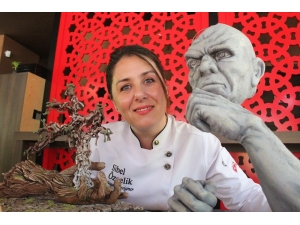 1 Kilogram Şeker Hamuru Hayatını Değiştirdi