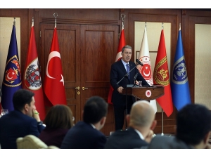 Milli Savunma Bakanı Akar: