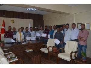 Sürü Yönetimi Eleman Kursunu Bitirenlere Sertifika