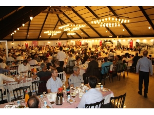 Canpolat Kurum Amirleriyle İftar Yaptı