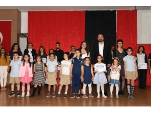 Çevreci Resimlere Ödülleri Verildi