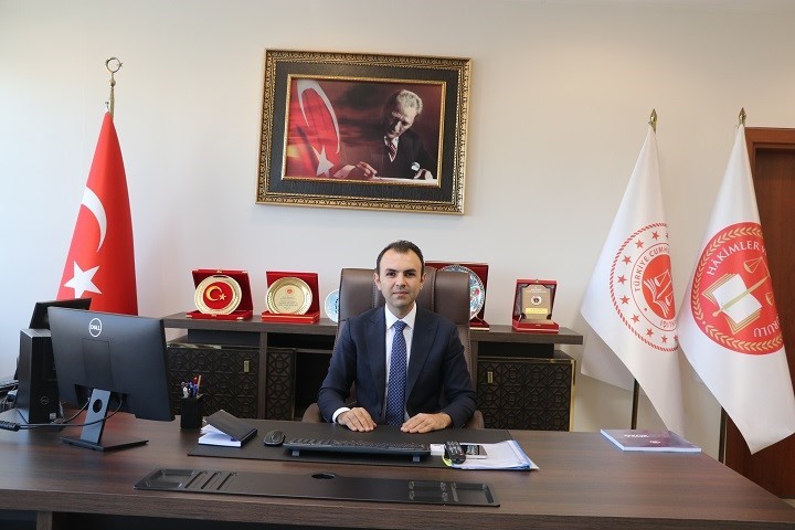erzincan-cumhuriyet-bassavcisi-mehmet-avci-gorevine-basladi