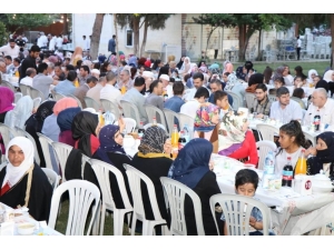 Göçmenler İftarda Buluştu