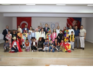 ’İyiler Daha Çok Yaşasın’ İsimli Tiyatro Oyunu