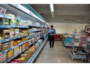 Söğüt’te Market Ve Bakkallar Denetlendi